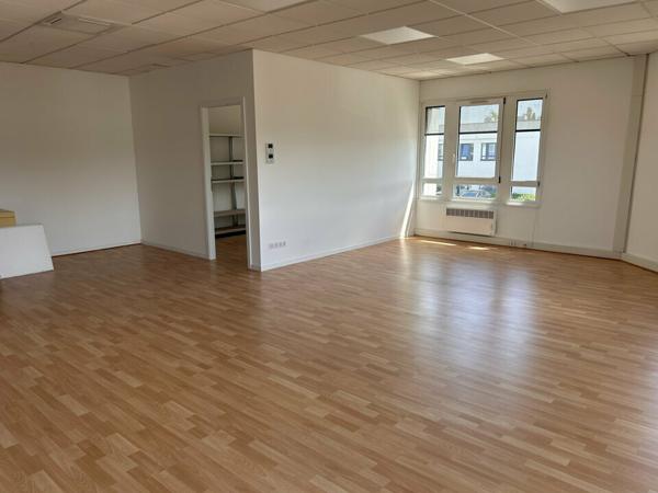 BUREAUX à LOUER de 60 m²