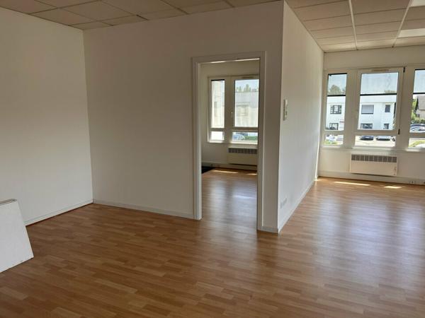 BUREAUX à LOUER de 60 m²