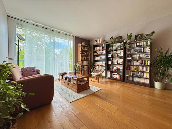 Appartement Saran 3 pièce(s) 76 m2