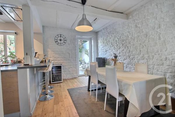 Maison à vendre  8 pièces - 206 m 2   WINGEN SUR MODER  - 67