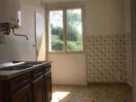 A MARISSEL, TRES BEL APPARTEMENT RENOVE DE 65M² AVEC VUE SUR PARC PAYSAGE A DEUX PAS DU CENTRE VILLE Beauvais (60000)