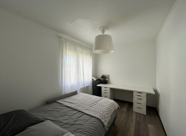 Appartement 5 pièces 115 m2 avec ascenseur + stationnement