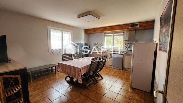 Maison familiale 140 m² à Pia – 4 chambres, jardin, garage & climatisation gainable