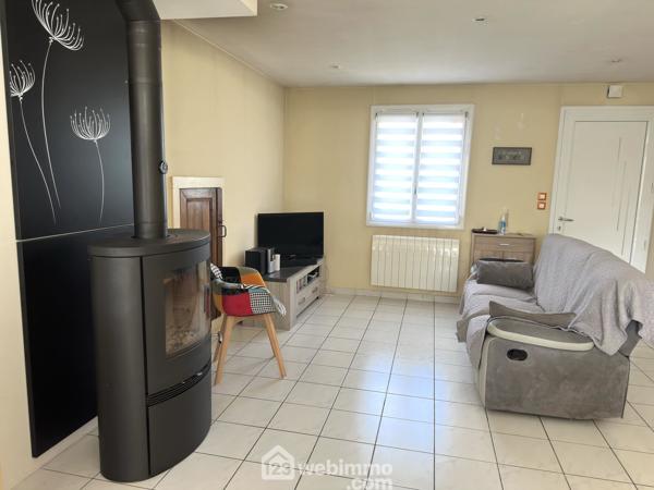Maison 98 m² à Andard 49800