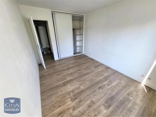 Appartement à louer 2 pièces 55.29m² Soisy-sur-Seine (91450)