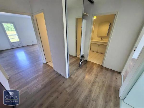 Appartement à louer 2 pièces 55.29m² Soisy-sur-Seine (91450)