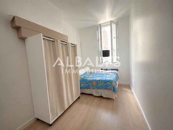 Immeuble 64 m²