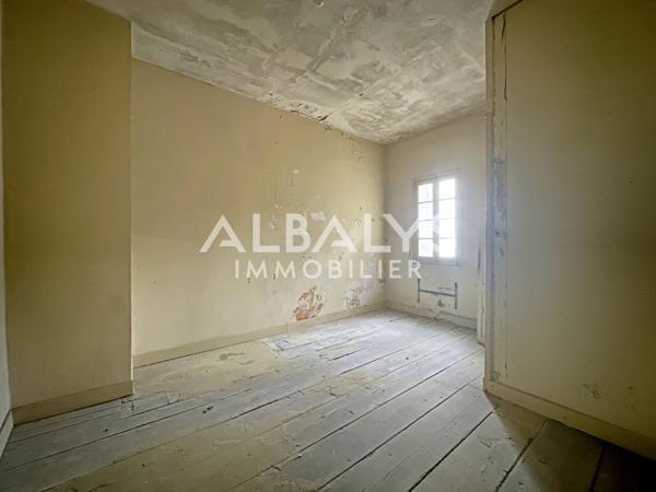 Immeuble 64 m²