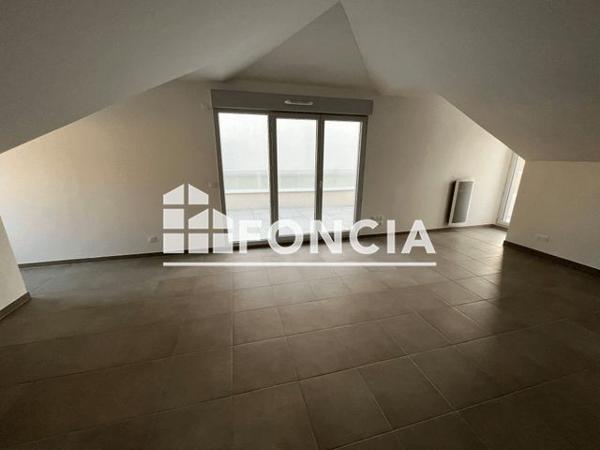 Location Appartement 3 pièces 73.9 m² - 70 RUE MARECHAL VAUBAN Nice 06000