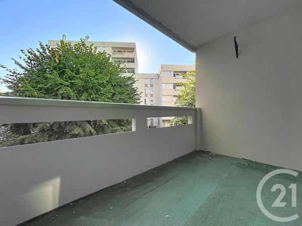 Appartement F4 à vendre  4 pièces - 84,35 m 2   COMPIEGNE  - 60