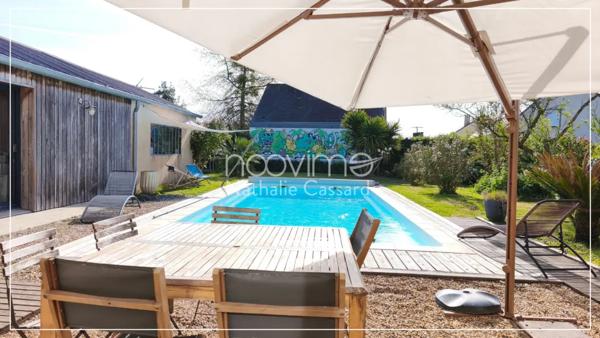 Maison en pierres de 250 m2 5 chambres sur 1850 m2 avec pisc