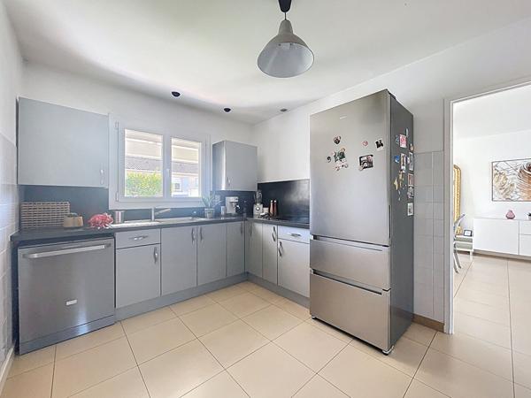 Valence - Maison plain pied 6 pièces 127 m² avec dépendance et piscine