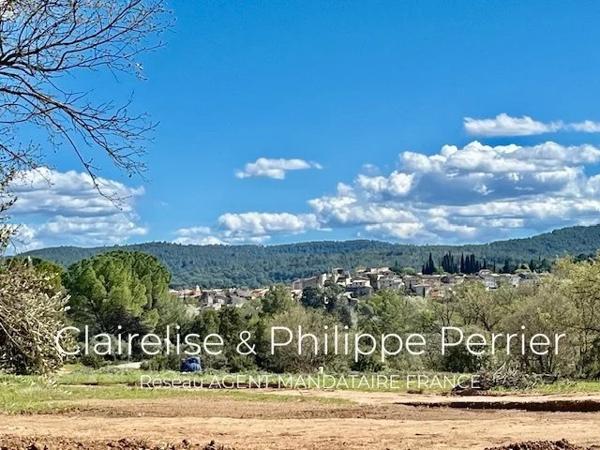 Immobilier Carcès (83570) – Terrain constructible 1100m2 – 135 000 €