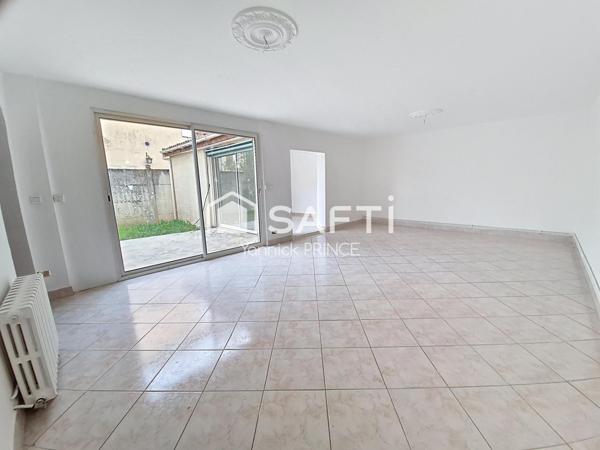 Maison de ville avec jardin, proche coeur de ville