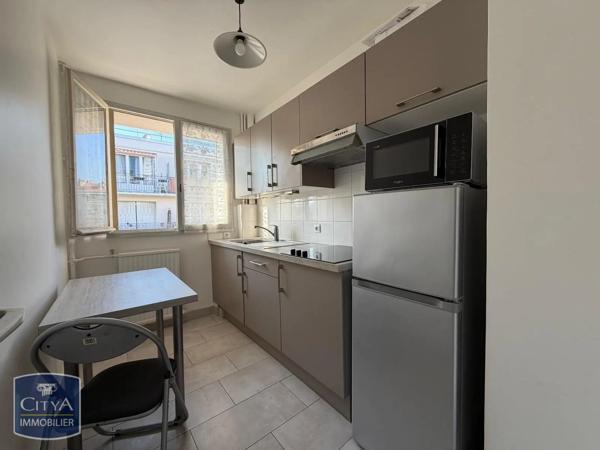 Appartement à louer 1 pièce 30m² Maisons-Alfort (94700)