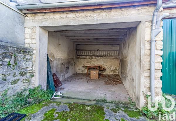 Maison 7 pièces de 350 m² à Flins-sur-Seine (78410)