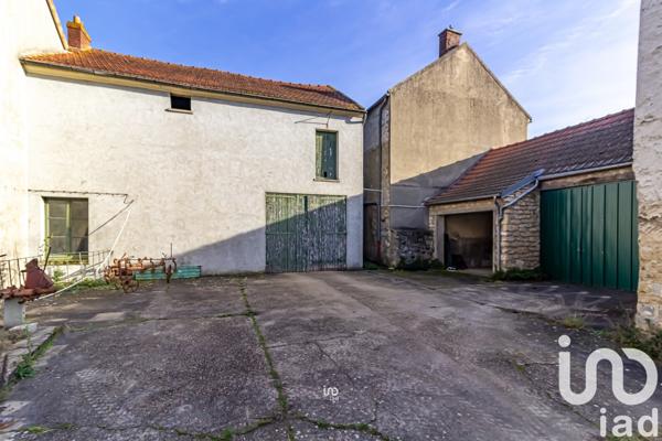 Maison 7 pièces de 350 m² à Flins-sur-Seine (78410)