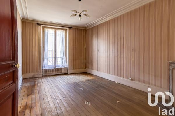 Maison 7 pièces de 350 m² à Flins-sur-Seine (78410)