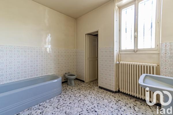 Maison 7 pièces de 350 m² à Flins-sur-Seine (78410)