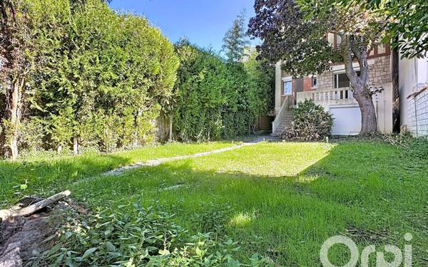Maison à vendre    4 pièces • 157 m2 Clamart