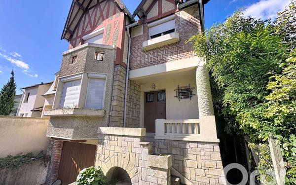 Maison à vendre    4 pièces • 157 m2 Clamart