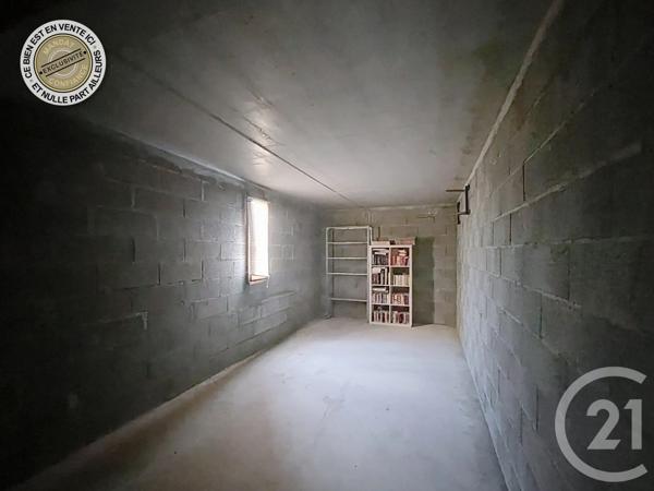 Parking à vendre  29 m 2   PORT LEUCATE  - 11