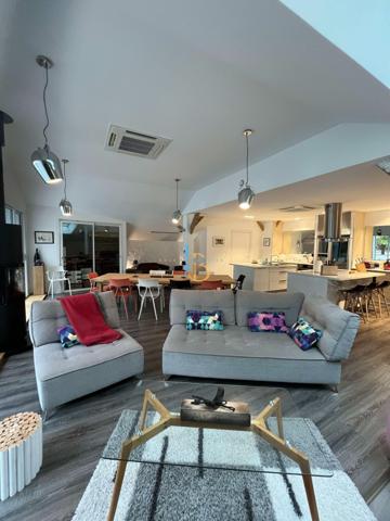 Bourges (18000) Magnifique maison 4 chambres avec piscine