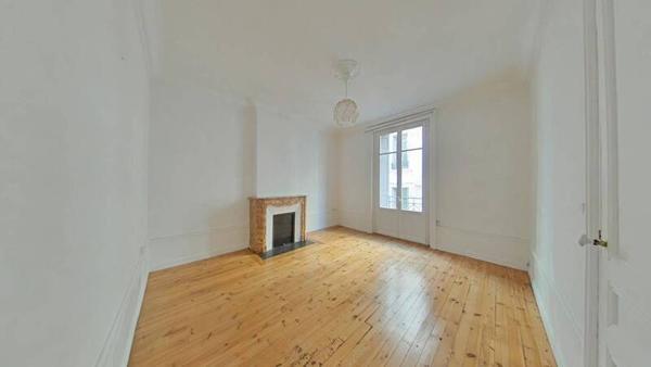 Appartement 2 pièces                                        - 42000 Saint-Étienne Réf : 12351