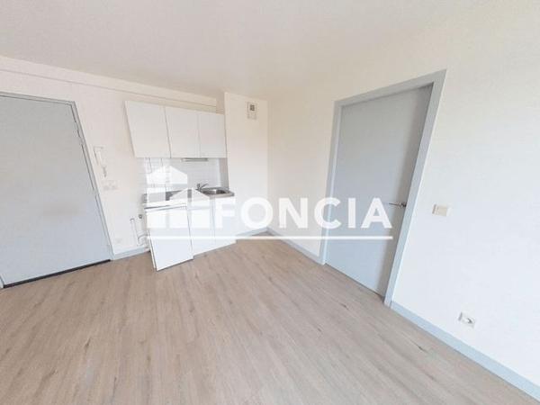 Location Appartement 2 pièces 37.88 m² - RESIDENCE LES MEUNIERS La Rochelle 17000