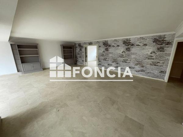 Location Appartement 5 pièces 184.56 m² - 21-25 AVENUE FELIX FAURE Valence 26000