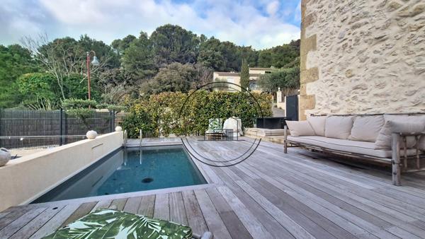 Cheval-Blanc (84460) MAISON DE CARACTERE