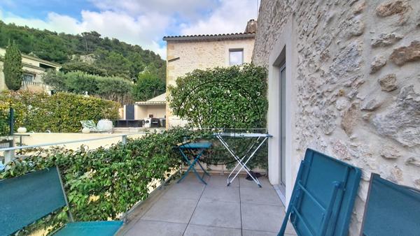 Cheval-Blanc (84460) MAISON DE CARACTERE