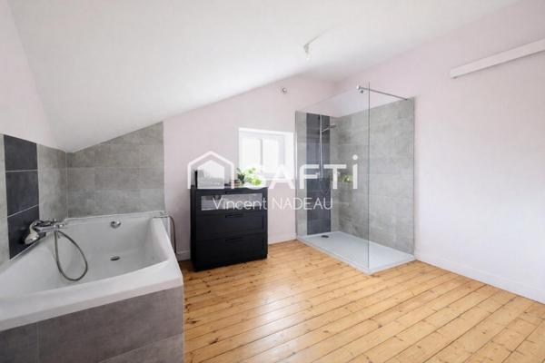 Maison en pierre - 6 pièces - 177 m²