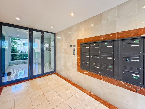 Appartement balcon sans vis-à-vis Châtenay-Malabry DPE C