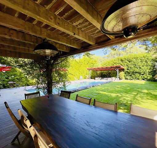 Cap Ferret, Port de la Vigne, ravissante Villa bois « esprit bassin » 145m2 habitable nichée au milieu d’un magnifique jardin paysagé de 1000 m2 avec grande piscine