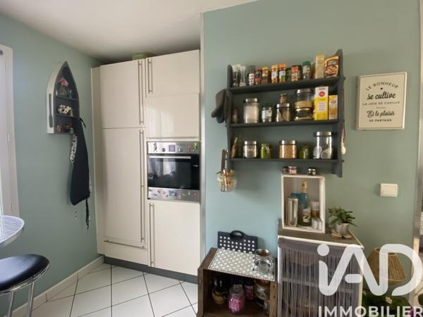 Maison à vendre 5 pièces 91,5 m² Saint-Ay