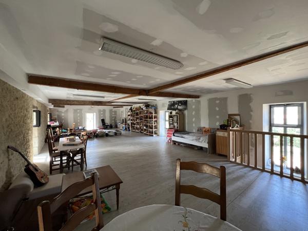 Maison 6 pièce(s) 5 chambre(s) 207.37 m²