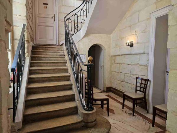 Maison 10 pièce(s) 3 chambre(s) 354 m²