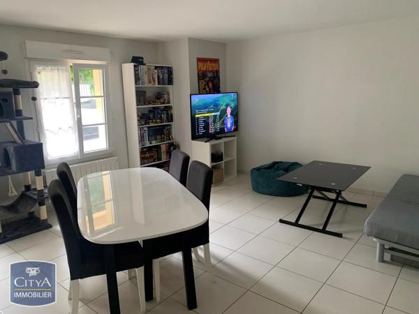 Appartement à louer 2 pièces 58.78m² Alençon (61000)