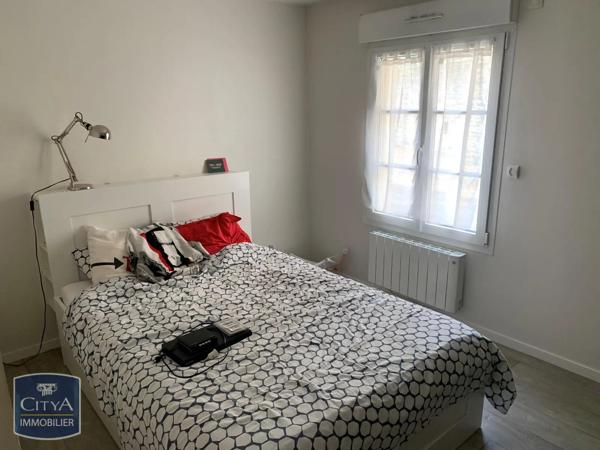 Appartement à louer 2 pièces 58.78m² Alençon (61000)