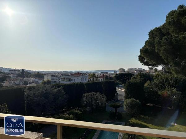 Appartement à louer 3 pièces 85.01m² Cannes (06400)
