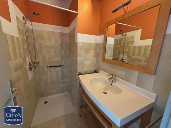 Appartement à louer 3 pièces 85.01m² Cannes (06400)