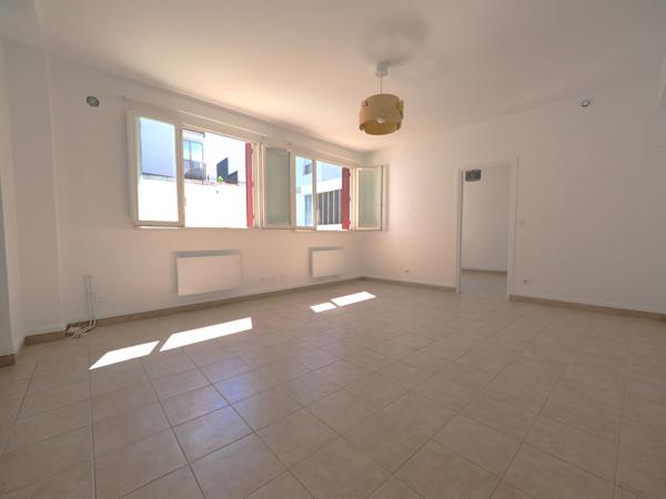 Appartement Romainville 2/3 pièces 52 m2