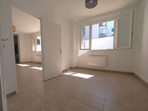 Appartement Romainville 2/3 pièces 52 m2