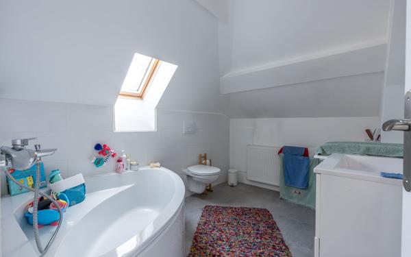 Maison à vendre    6 pièces • 200 m2 Neuilly-Plaisance