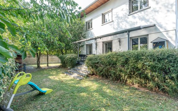 Maison à vendre    6 pièces • 200 m2 Neuilly-Plaisance