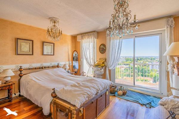 Appartement à vendre |  Mérignac |  6 pièces | 104 m²