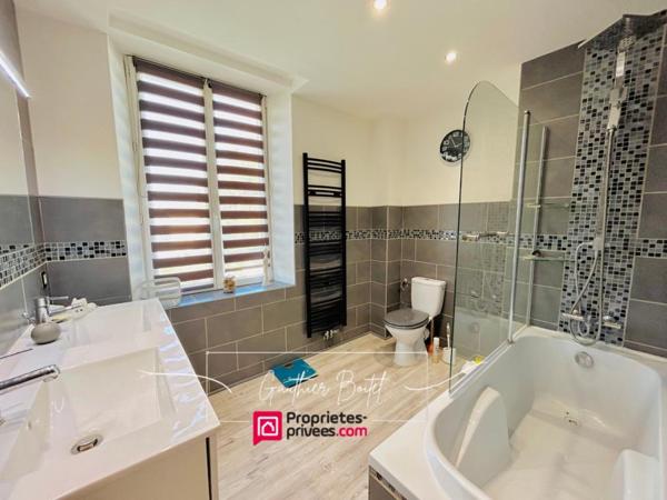 Maison La Ferte Gaucher 8 pièce(s) 133 m2