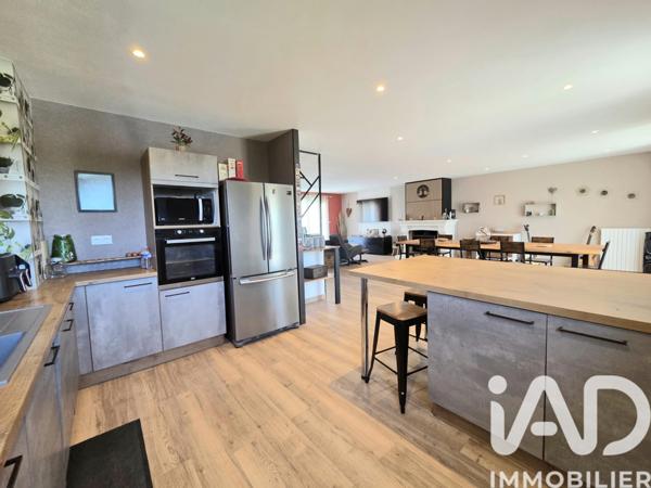 Maison à vendre 6 pièces 176,8 m² Dissay