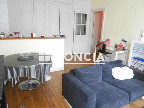 Location Appartement 2 pièces 51.84 m² - 16 RUE D'AGUESSEAU Limoges 87000